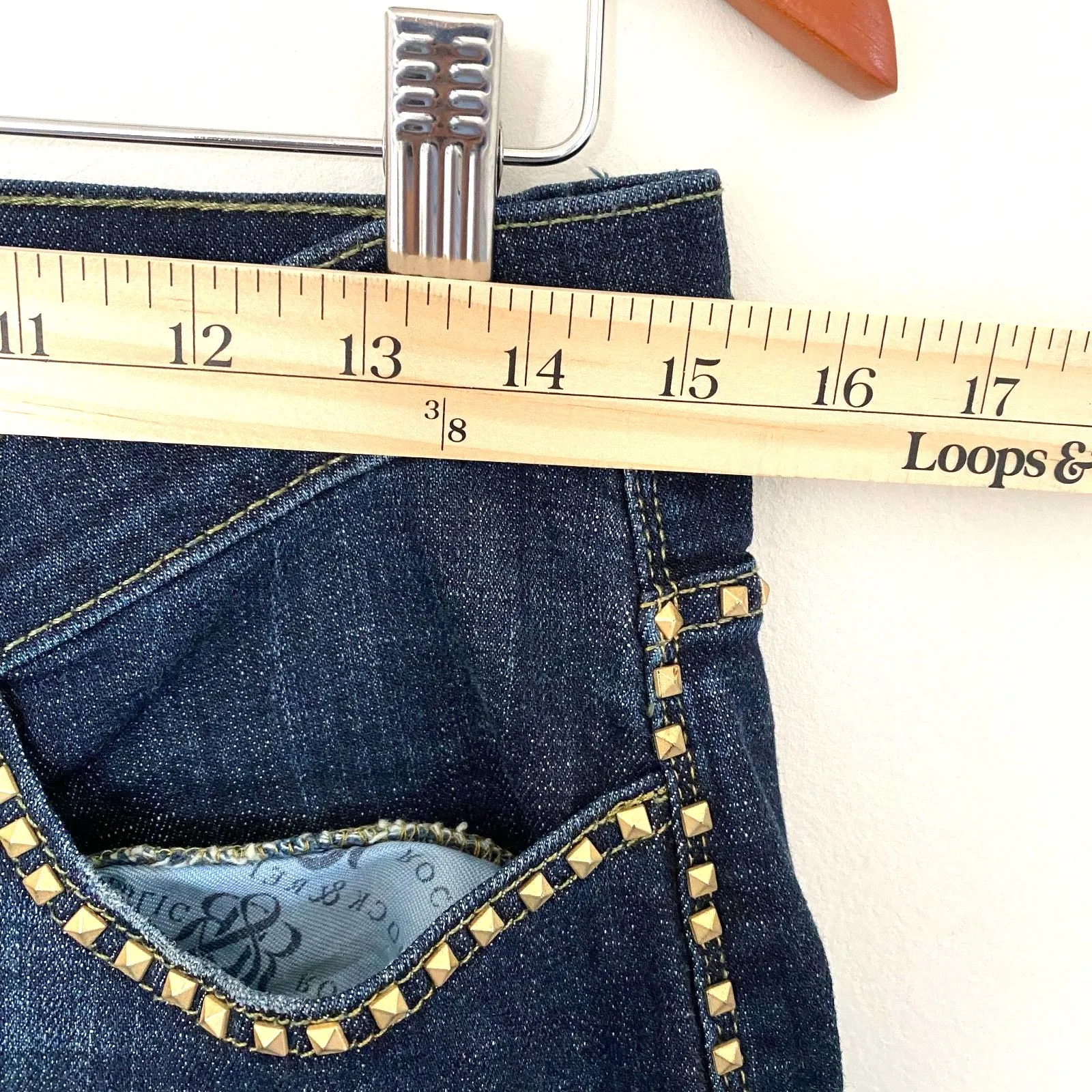 Rock & Republic Kasandra Y2K Dark Wash Bootcut Jeans Gold Studs Distressed Sz 10 - Image 5