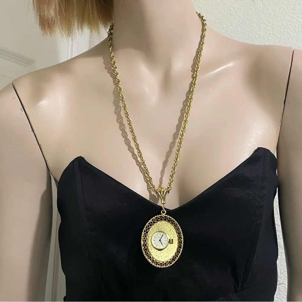 Vintage Jubilee 17 Jewels Victorian Blue Cameo Wind Up Watch Pendant 24”Necklace - Image 3