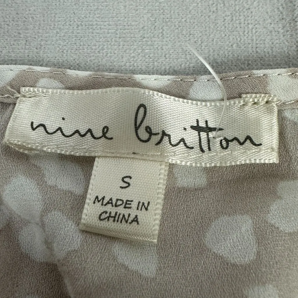 Nine Britton Womens Beige & White Polka Dot Wrap Top Tie Waist Size Small - Image 4