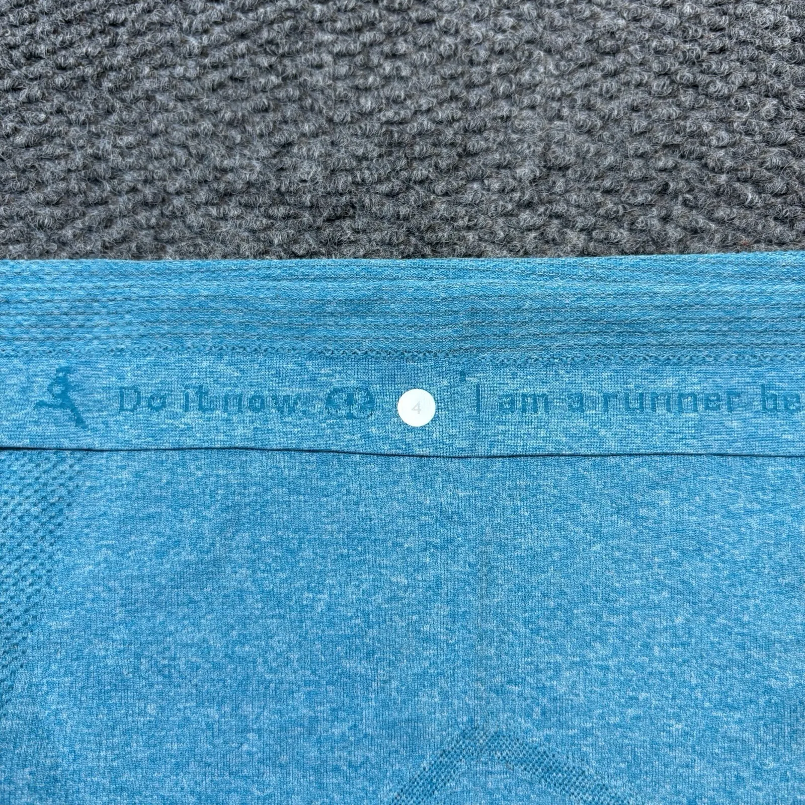 Lululemon Tank Top Womens 4 Racerback Swiftly Tech Seamless Athletic Gym Yoga - Image 3