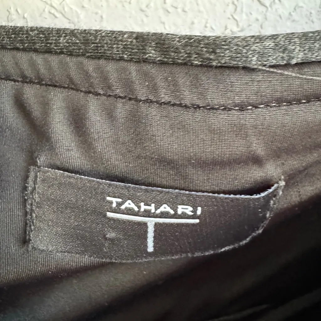 T Tahari Dark Gray Skinny Leg Ponte Pants Womens L Careerwear Office Academia - Image 4