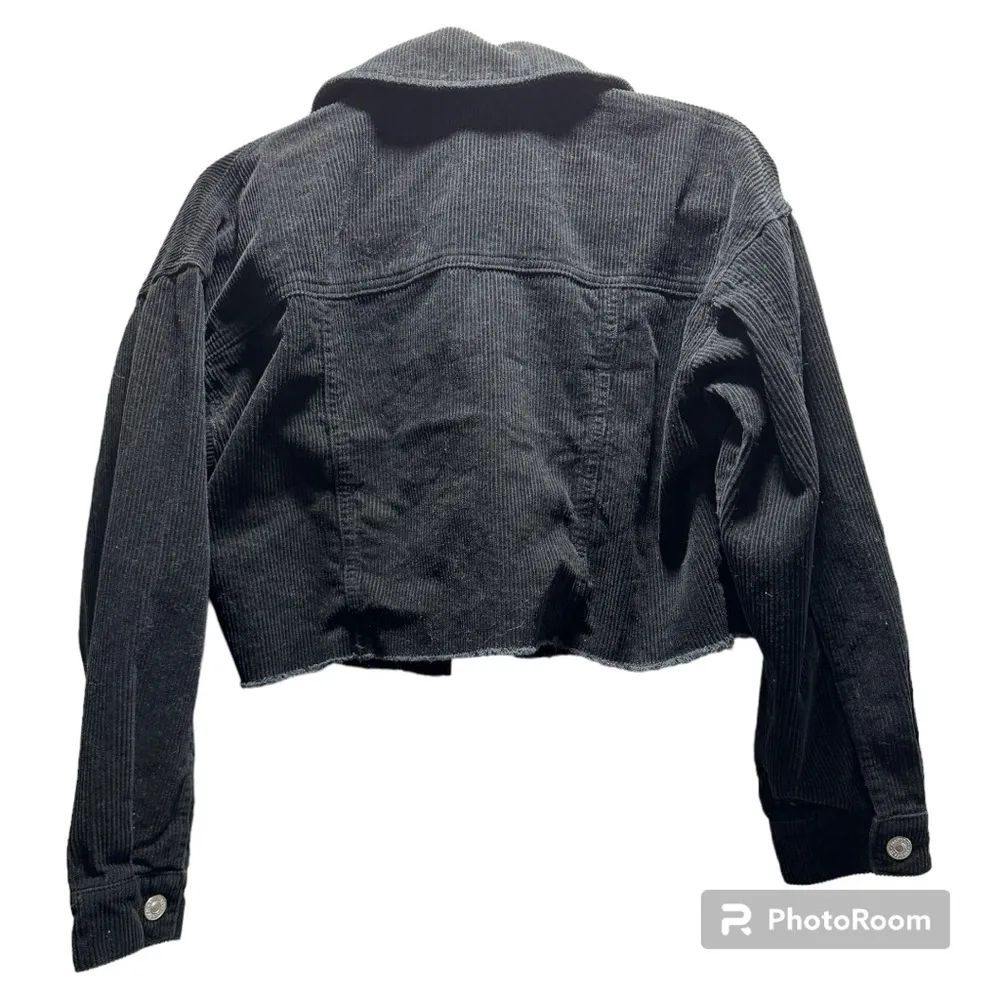 Forever21 Cropped Jacket - Image 2