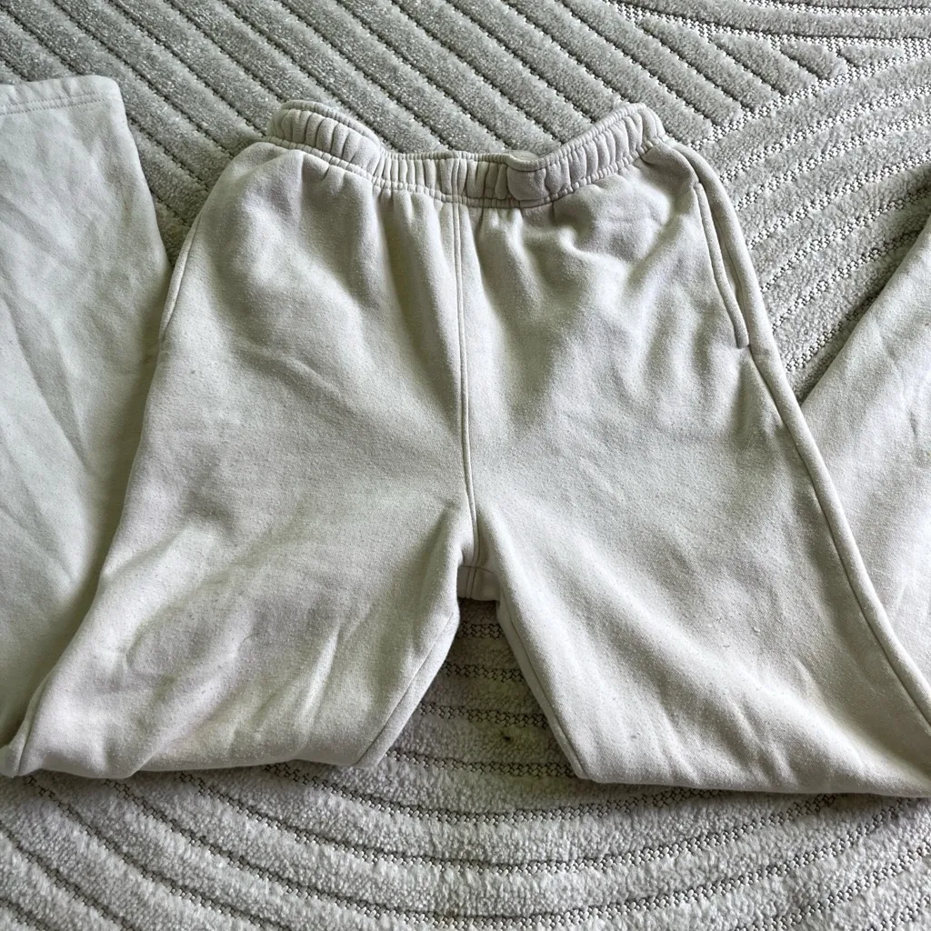 Wild Fable Cream Fleece Joggers - Image 5