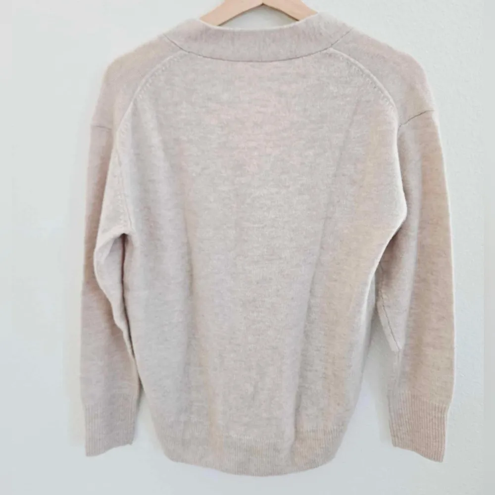 Wool Women’s Oat Cream Cardigan size XS - Image 2