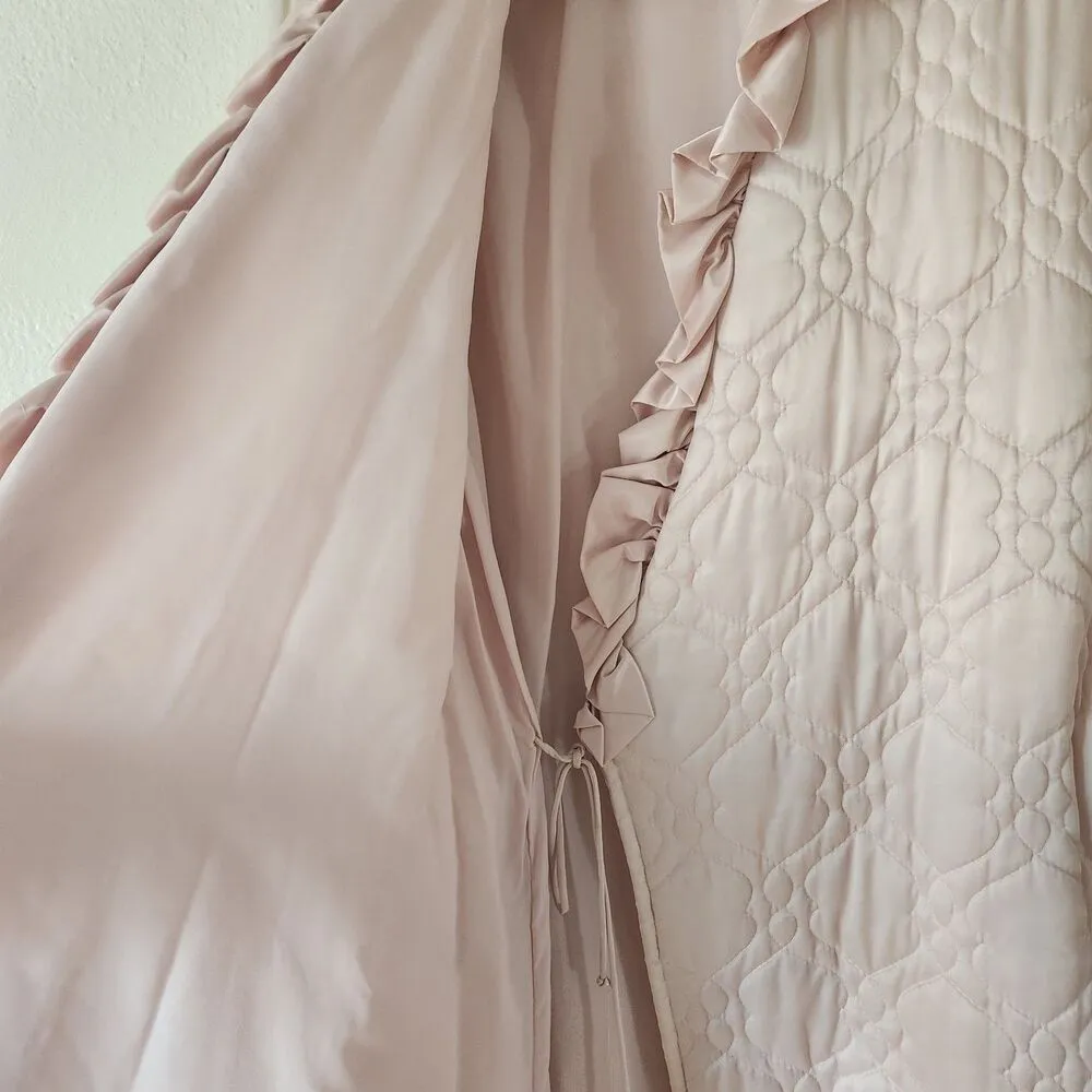 Vintage 70s Barbizon Quilted Baby Light Pink Satin Robe Cottagecore Luxurious M Size M - Image 9