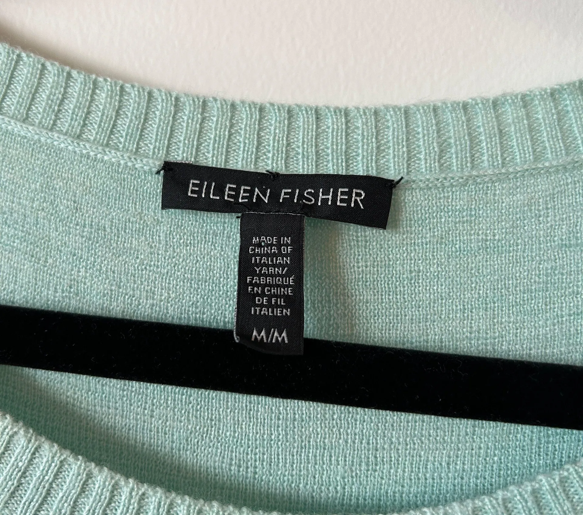 100% Merino Wool Fine Knit Sweater Robin Blue Size M NWOT - Image 3