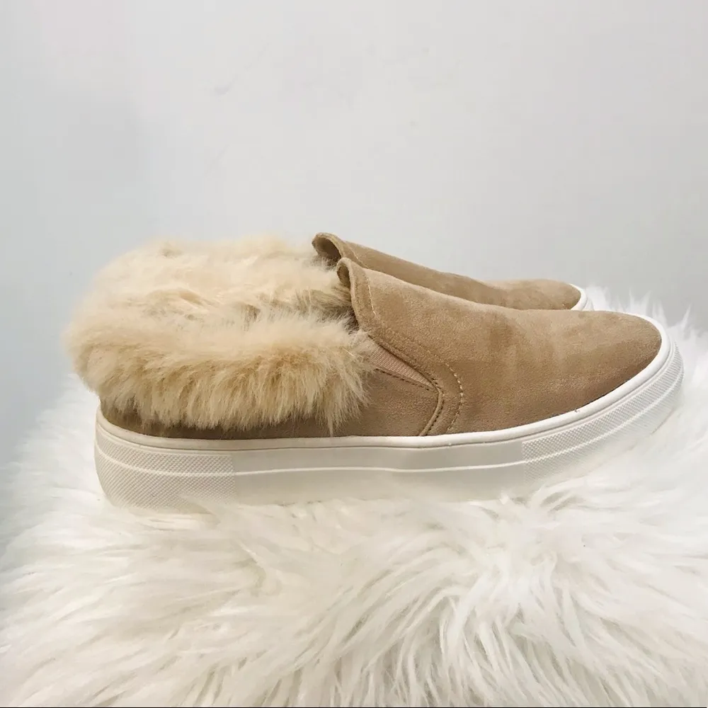 Boutique fur lined slip on sneaker sz 6.5 - Image 50