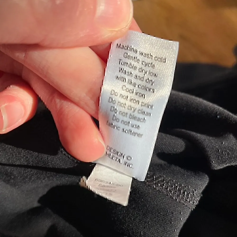 ATHLETA Power Up Capri Black Mid Rise Straight Leg Capris Yoga Pants Leggings XS - Image 9