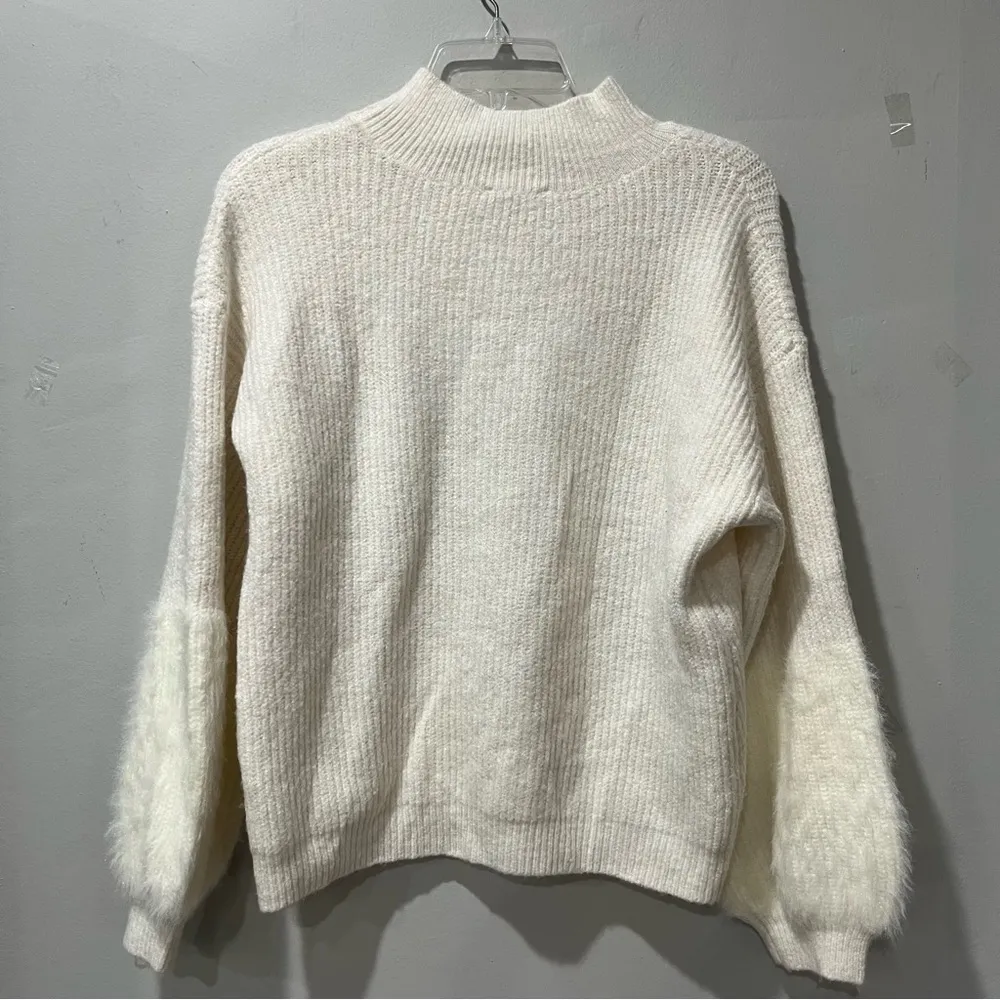 Amaryllis Cream Medium Turtleneck Balloon Long Sleeve Soft - Image 8