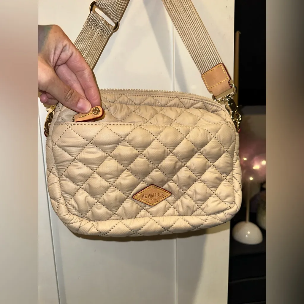 NWOT Nordstrom MZ WallaceSmall Metro Quilted Nylon Camera Bag In Buff - Image 15