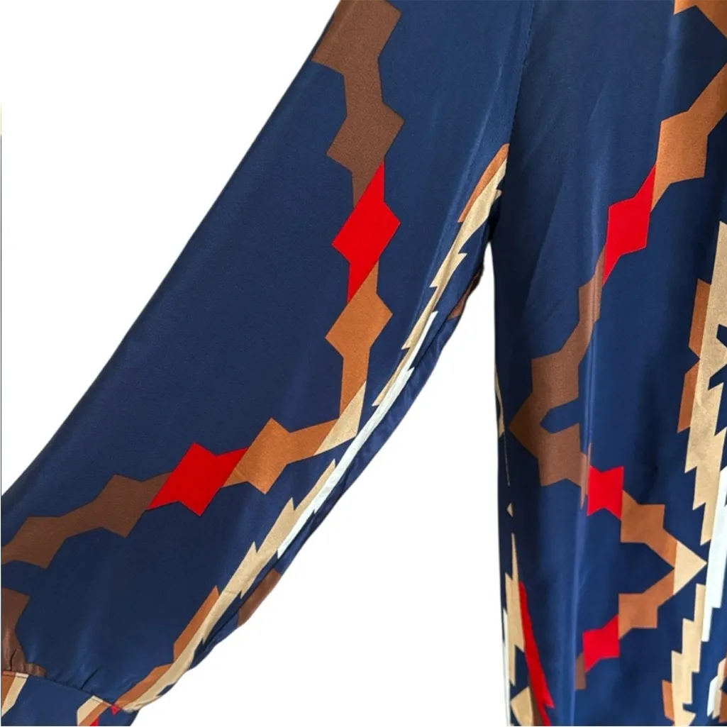 EUC Amanda Uprichard Silk Aztec
Print Tunic Top Size Medium - Image 3