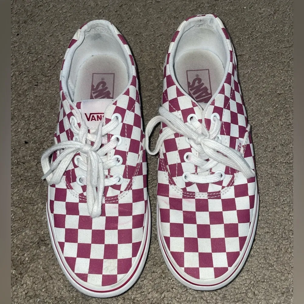 Vans Maroon Burgundy Red & White Checkered Lace-Up Gym Shoes - Image 3