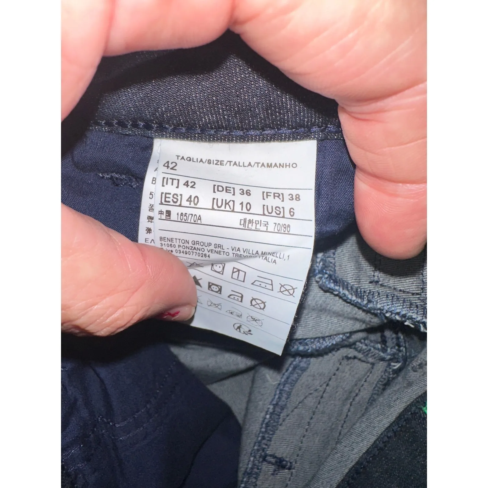 United Colors of Benetton Dark Wash Denim Jeans Women's‎ Size 6 - Image 8