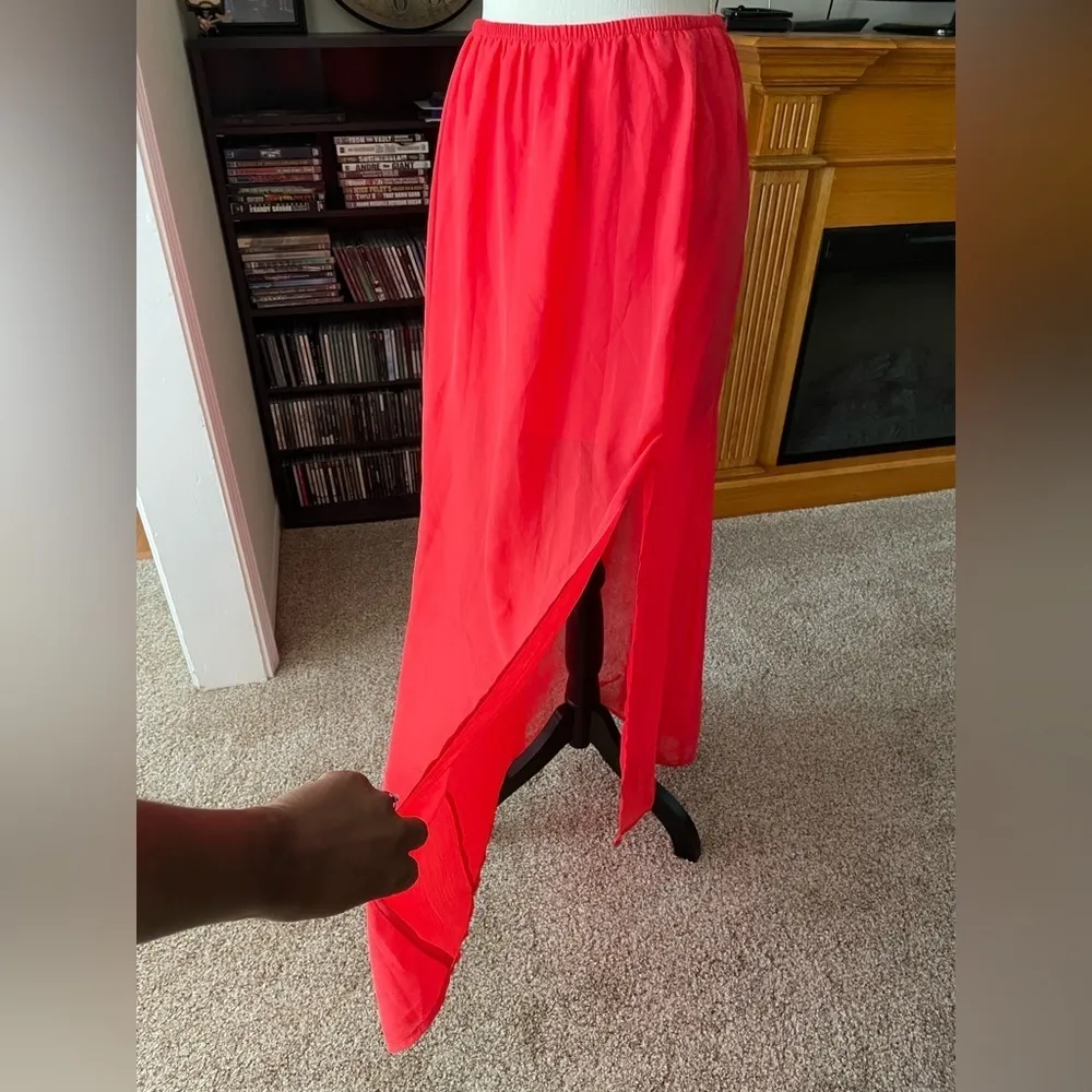 Happening in the present sheer maxi skirt with side slit size medium - Image 3