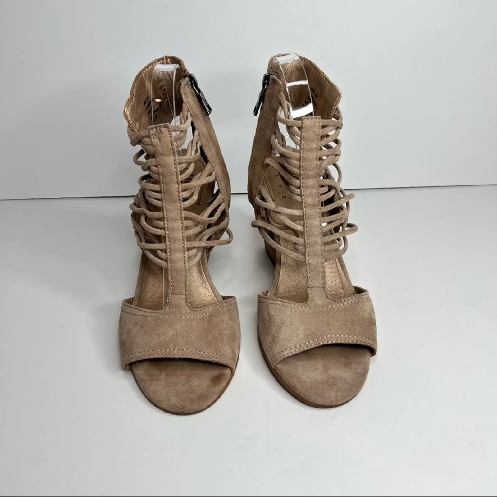 Lucca Lane Amber sandals 8.5 beige suede leather cage open toe stacked heel Tan - Image 3