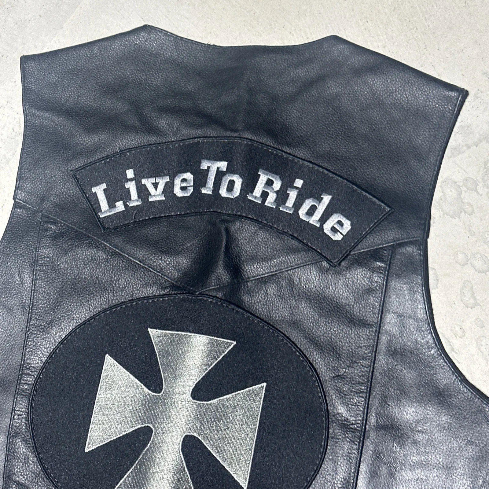 Vintage 90s Leather WWJD Riders For Christ CMC Patches Biker Vest HOG Jesus Black Size L - Image 11