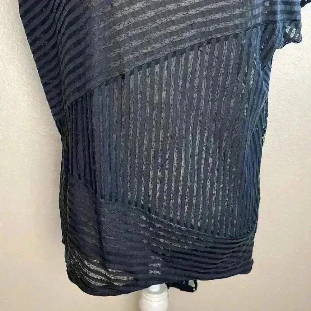 Free People Top Pullover Short Sleeve Scoop Neck Floral‎ Lace Black Sz XS - Image 3