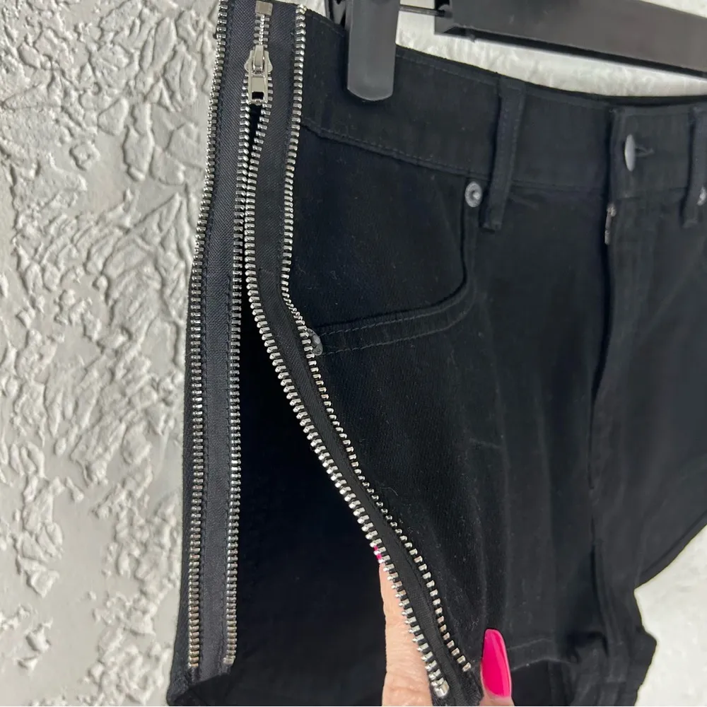 LF Camar | Aliena Side Zipper Denim Shorts Size 29 - Image 7