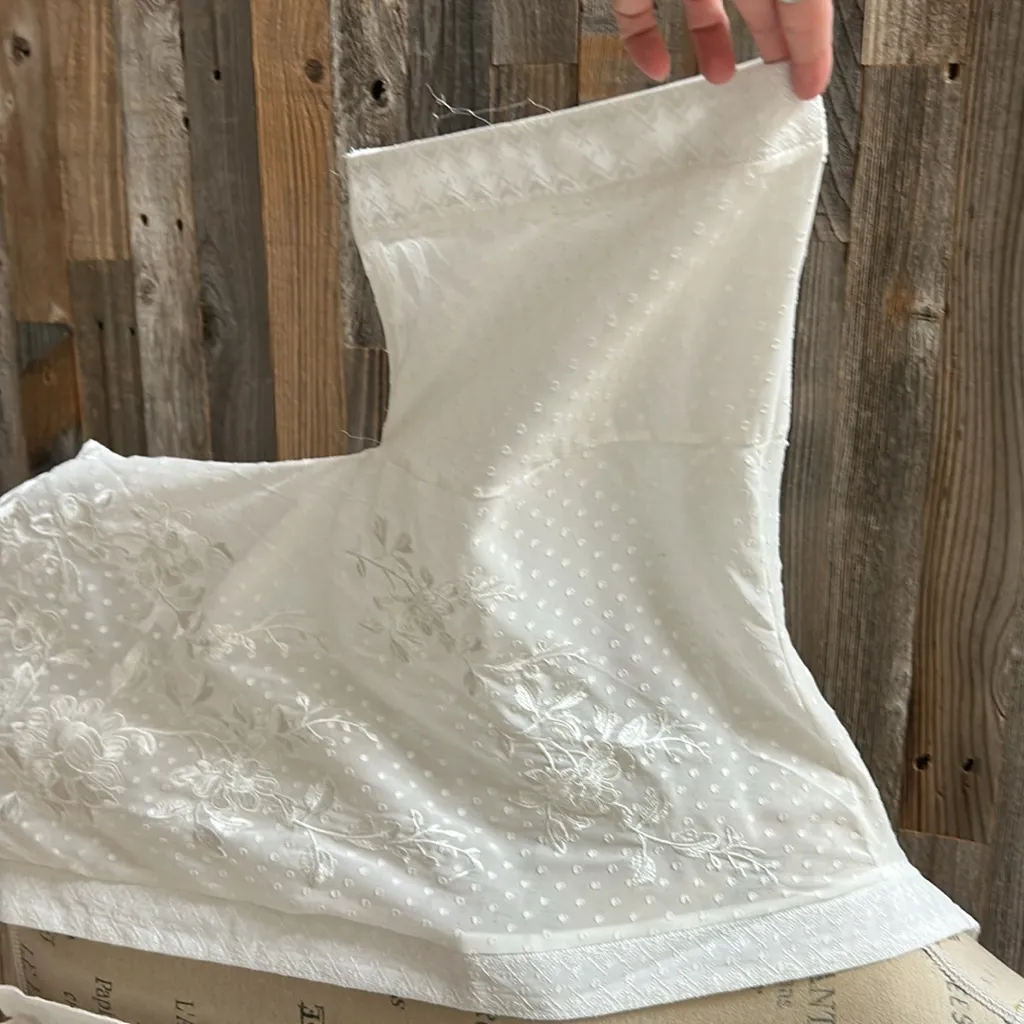 POL  White Embroidered Kimono Cardigan Size Medium - Image 5