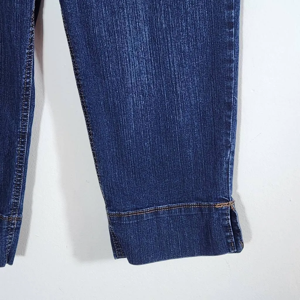 Gloria Vanderbilt Capri Jeans Size 8 Dark Wash Capri Denim - Image 4