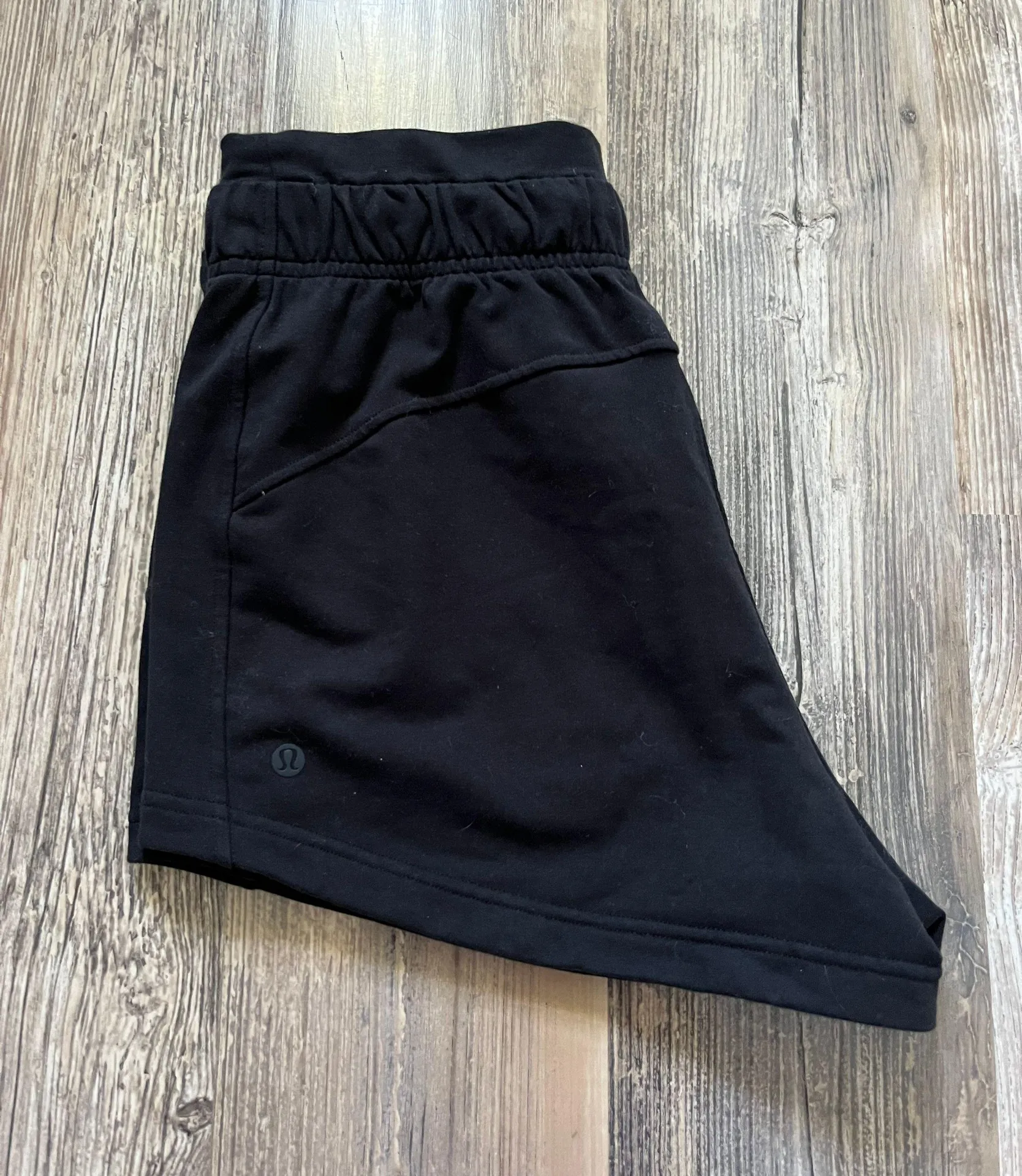 Lululemon Inner Glow High-Rise Short 3” - Image 2