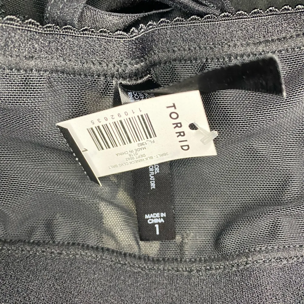 NWT Torrid Black High Neck Lace Cleavage Bralette, Size 1 - Image 5