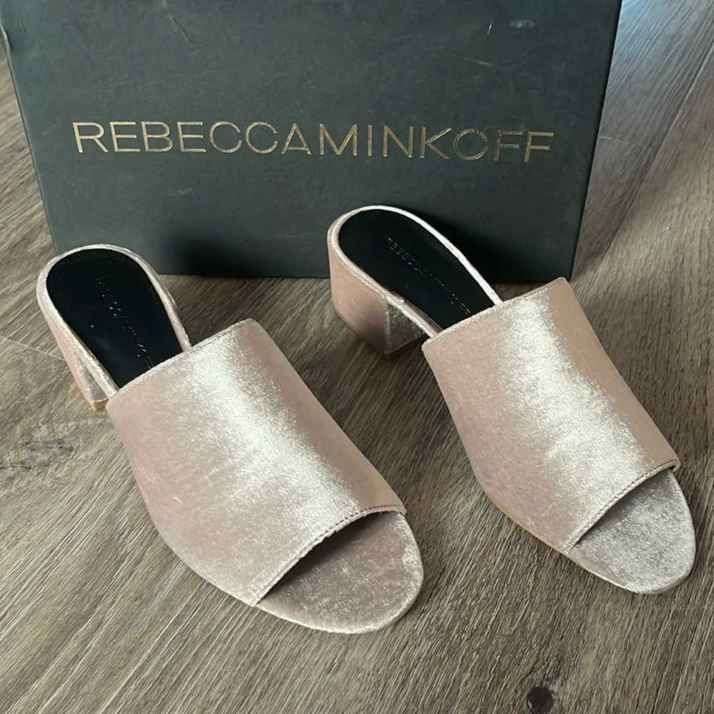 Rebecca Minkoff Ivonne Smooth Velvet Sandals Size 8 Medium - Image 6