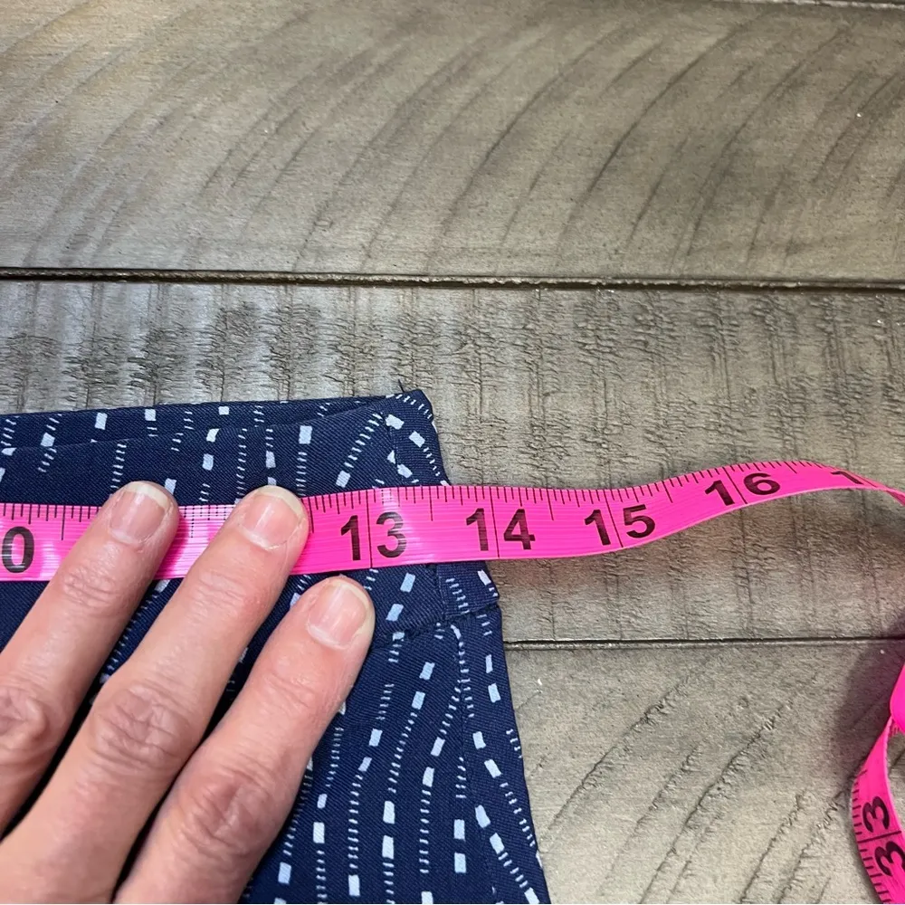 EP NY skort size Small. Like new! Beautiful navy print skort. Blue - Image 6