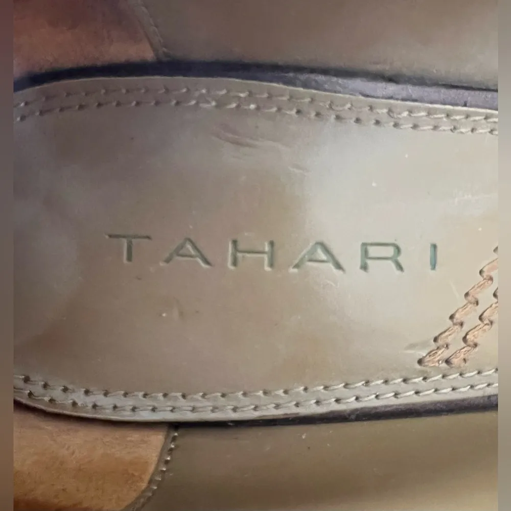 Tahari  | Mel ladies high heeled peep to shoes. Size: 9M. - Image 6