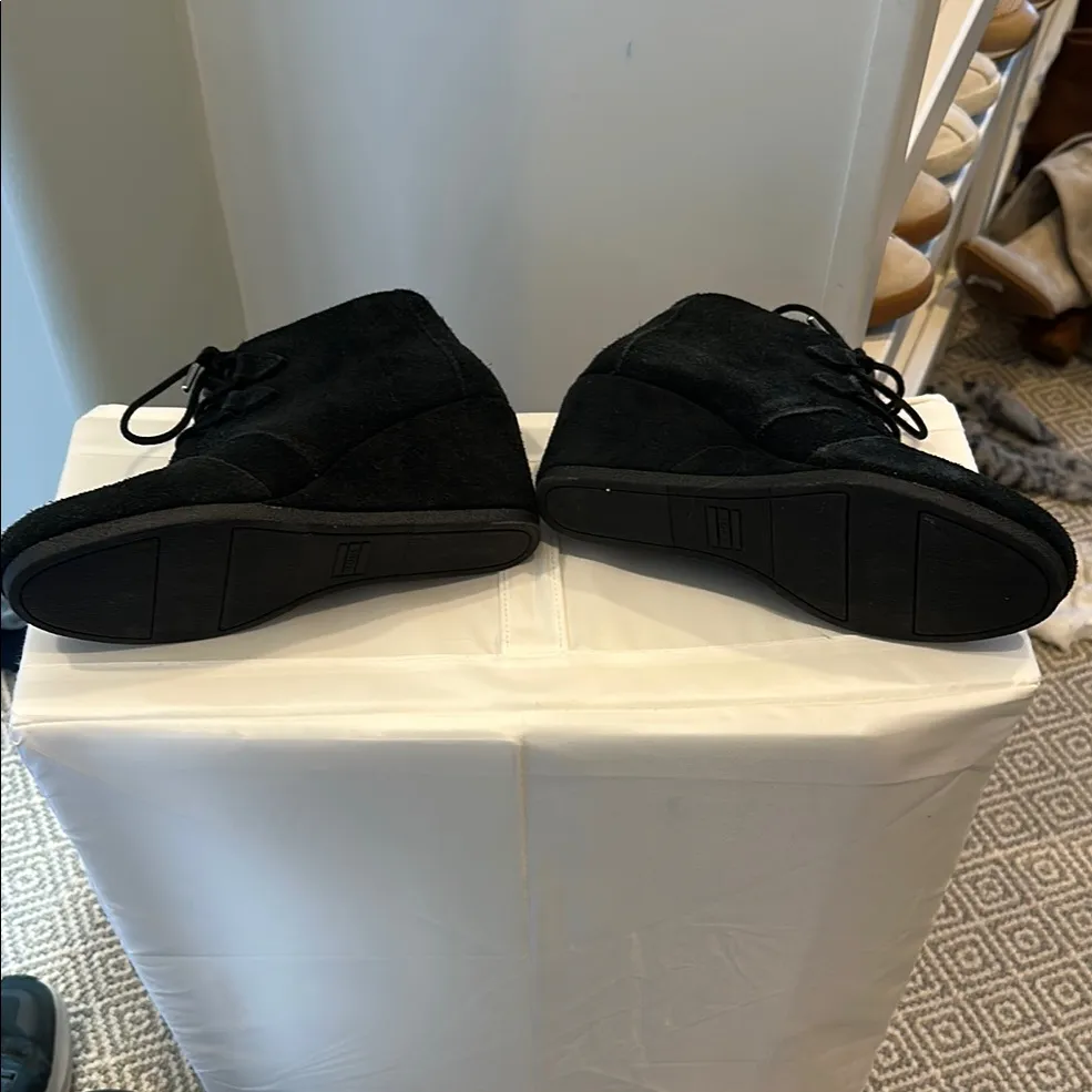Toms Black Suede Ankle Boots - Image 5