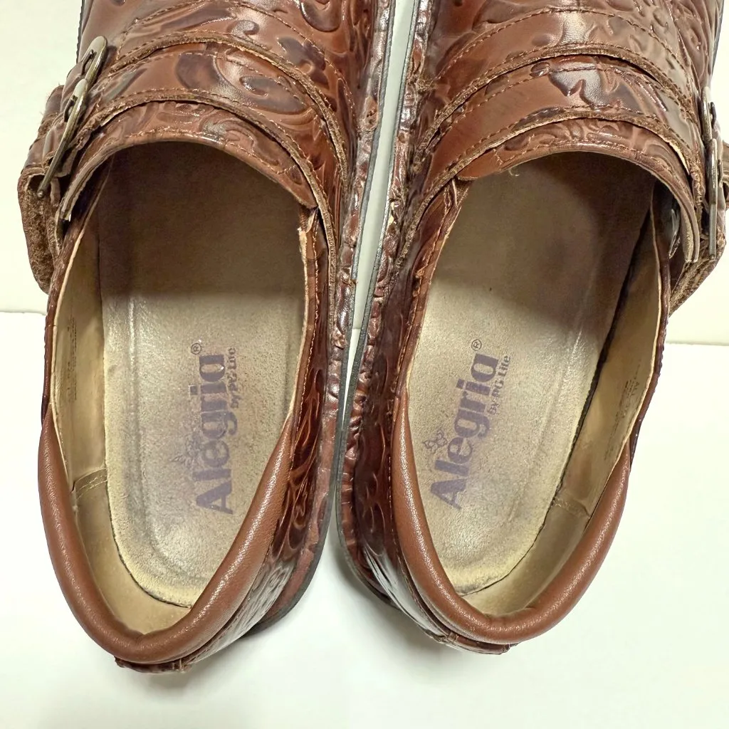 Alegria Alli Embossed Paisley - Image 10