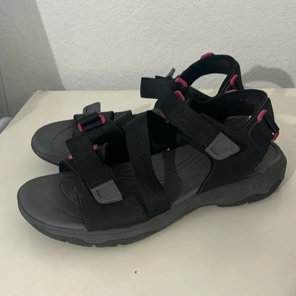 Easy Spirit Women’s Sandals Wide Width 7.5 - Image 2