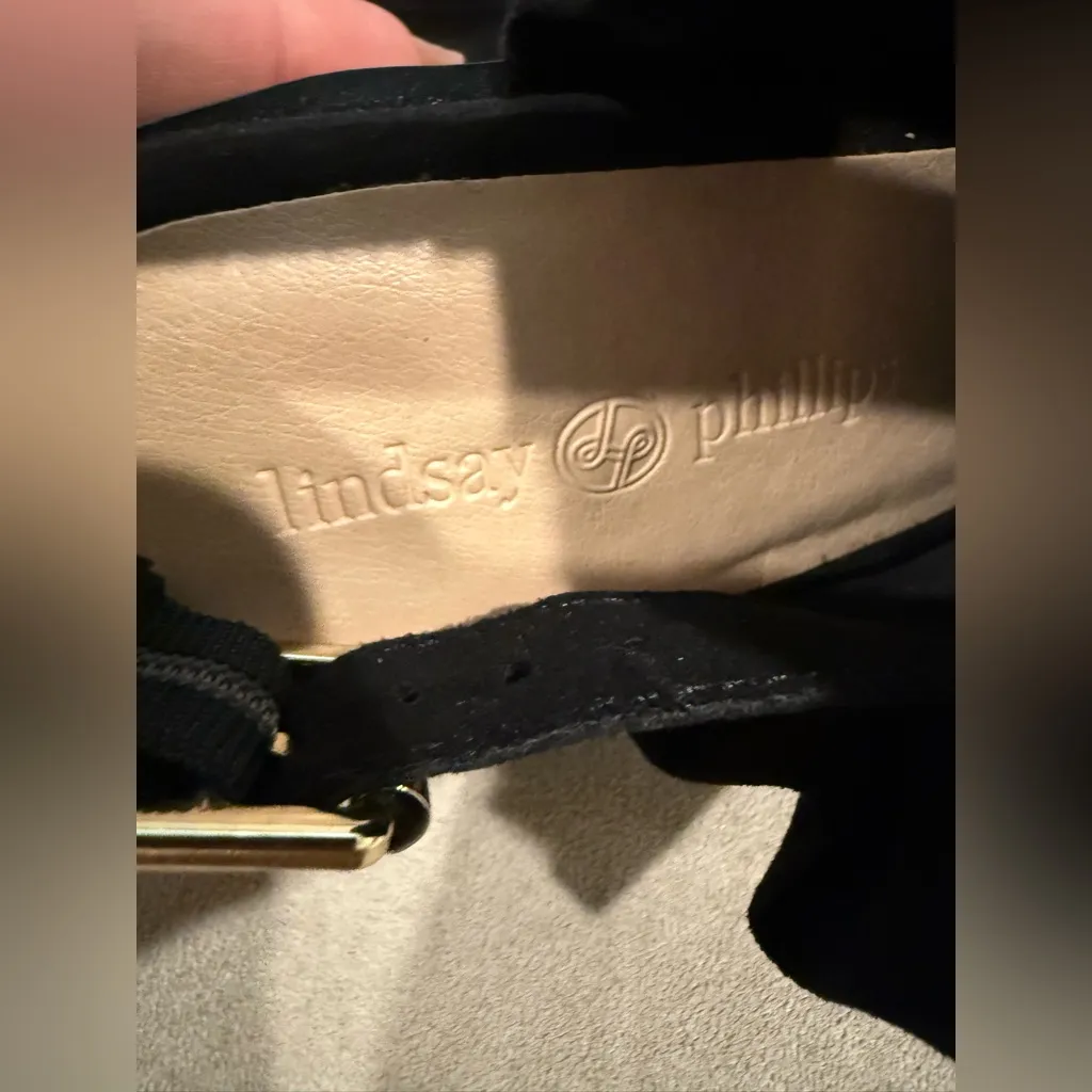 Lindsay Phillips Black Mules with Ruffle Detail Size 7.5 - Image 4