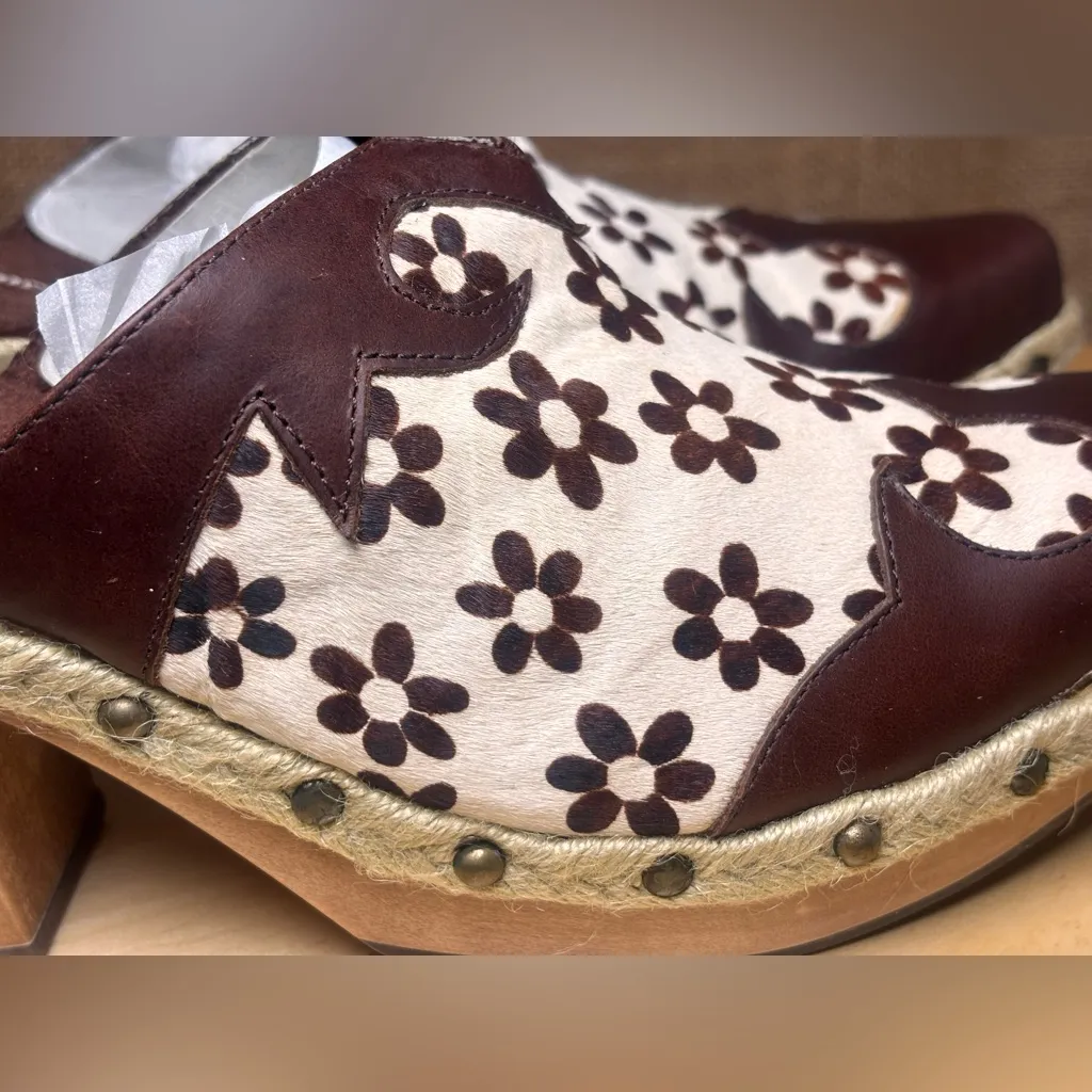 🌼RARE VTG Paris Blues size #9 Brown Floral Women's Clogs daysi print cow 🐄 🌼 - Image 10