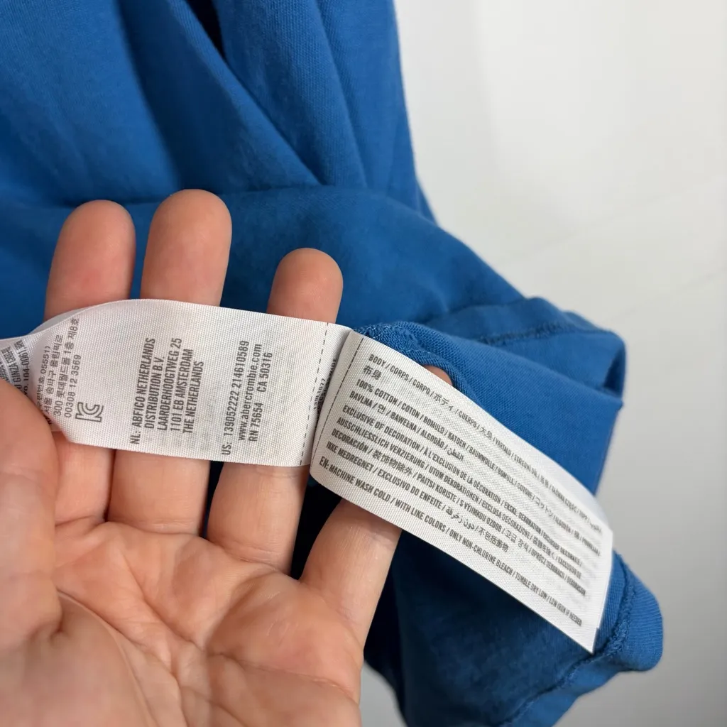 Abercrombie Soft A&F Essentials T-shirt Size XL - Image 6