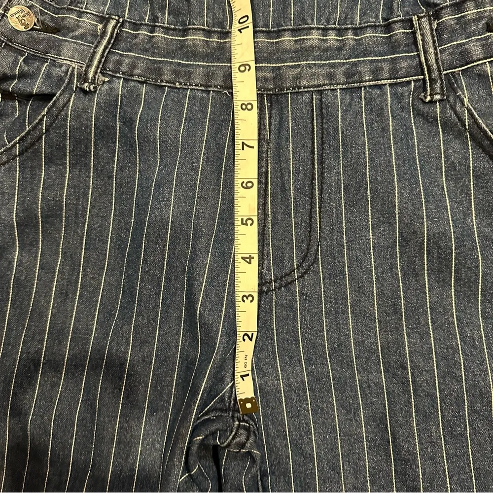 Women's Vintage Y2K Pinstripe Denim Bib Overalls Dungaree Conductor Size M/L Blue - Image 11