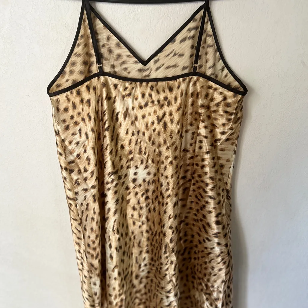 Secret Treasures Animal Print slip and robe size XL - Image 5