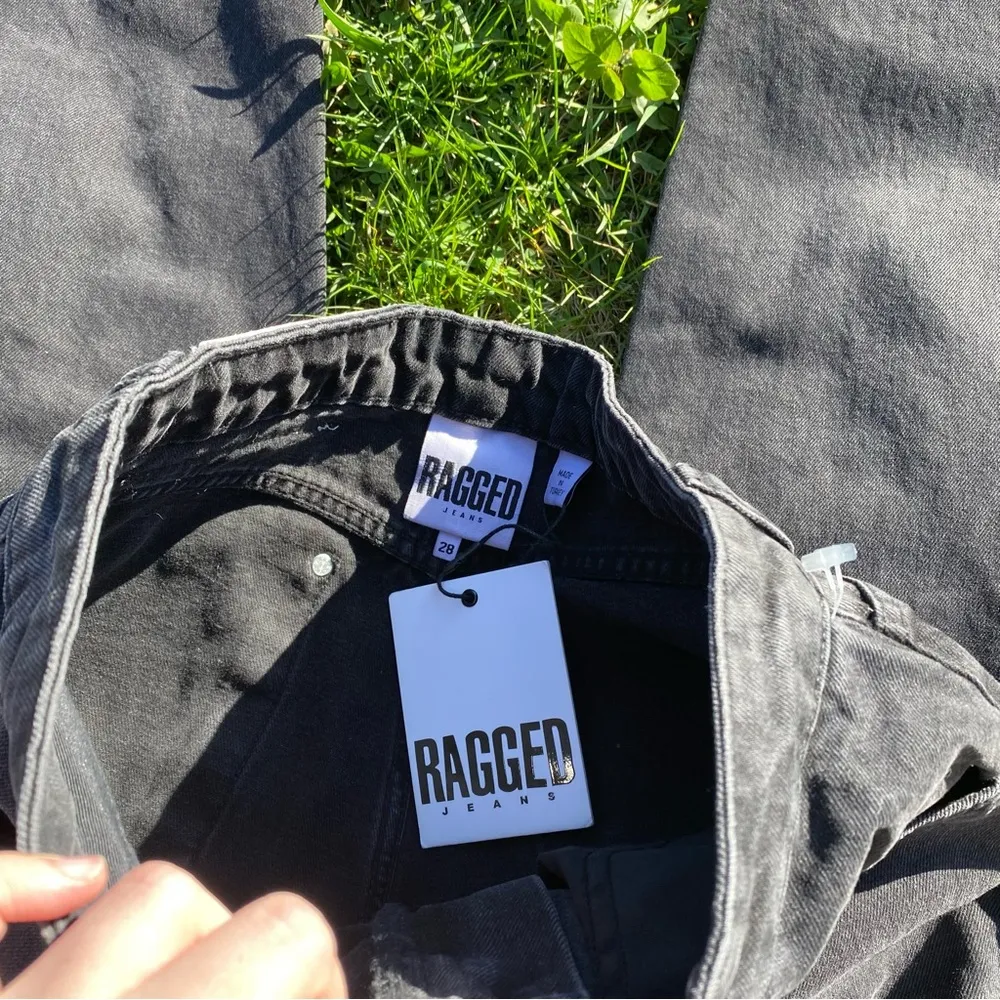 NWT BUTT CUT JEAN - CHARCOAL - Image 7