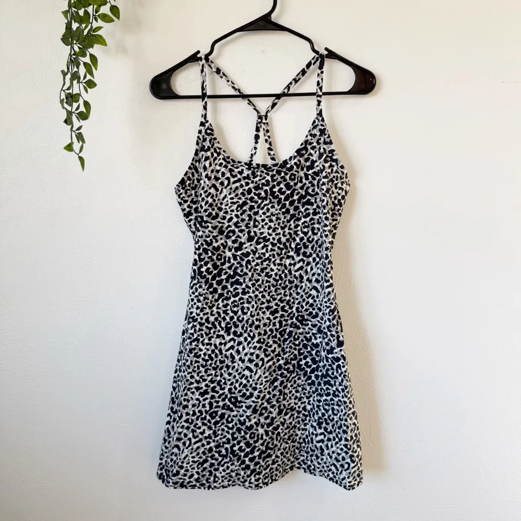 Outdoor Voices Snow Leopard Exercise Dress Sz S - Image 2