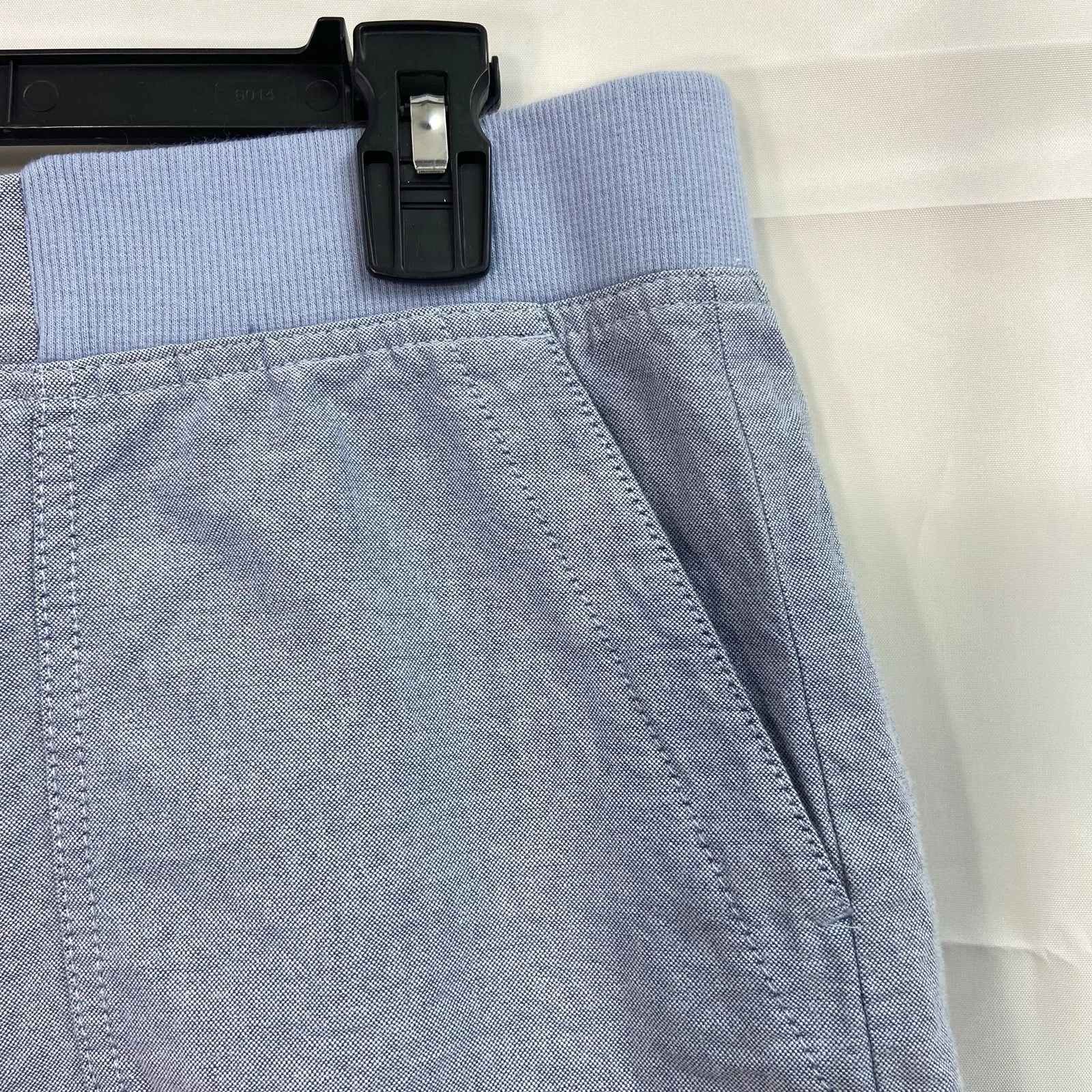 LOFT women's light blue stretch cuffed pocket cotton casual‎ beach shorts 3 inch - Image 2