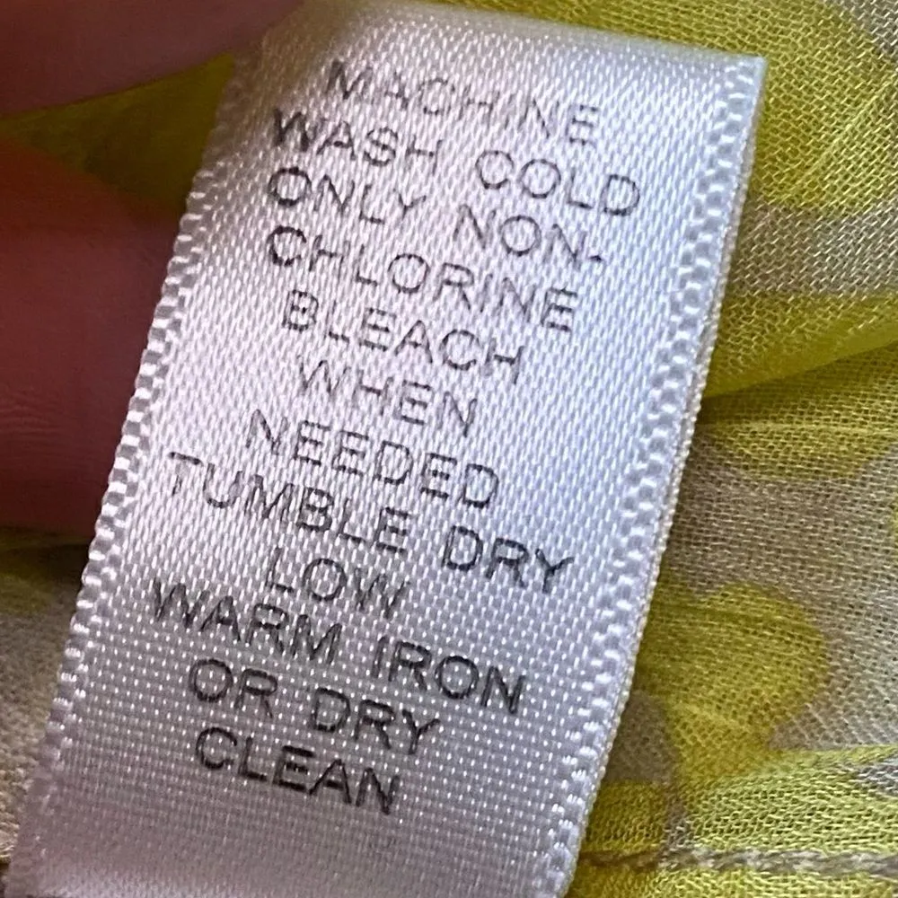 Banana Republic Tan and Yellow Floral Paisley Sheer V-Neck Blouse - Image 8