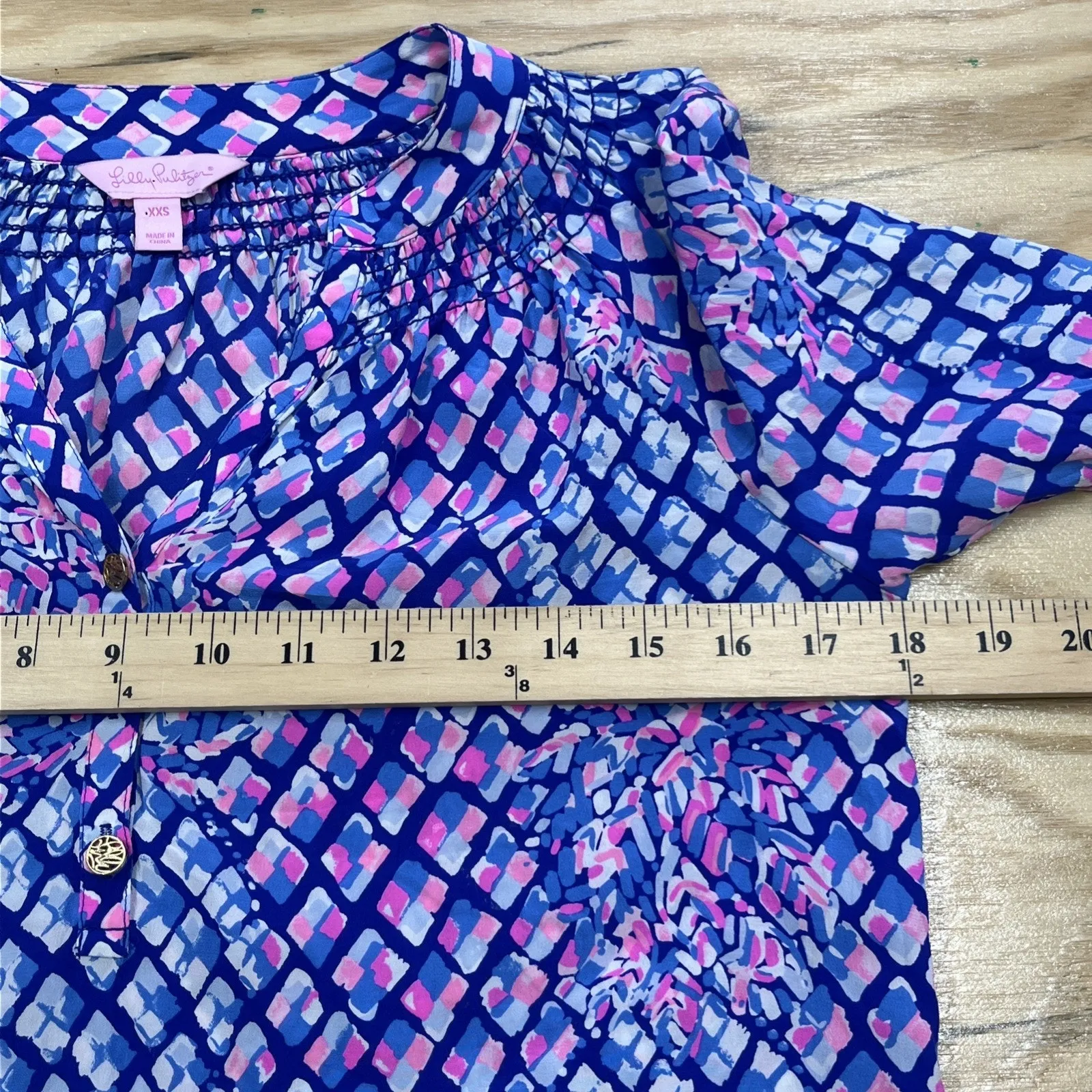 Lilly Pulitzer Elsa Silk Top in Pop Up Toe In Print Blue Pink Pineapple Sz XXS - Image 10