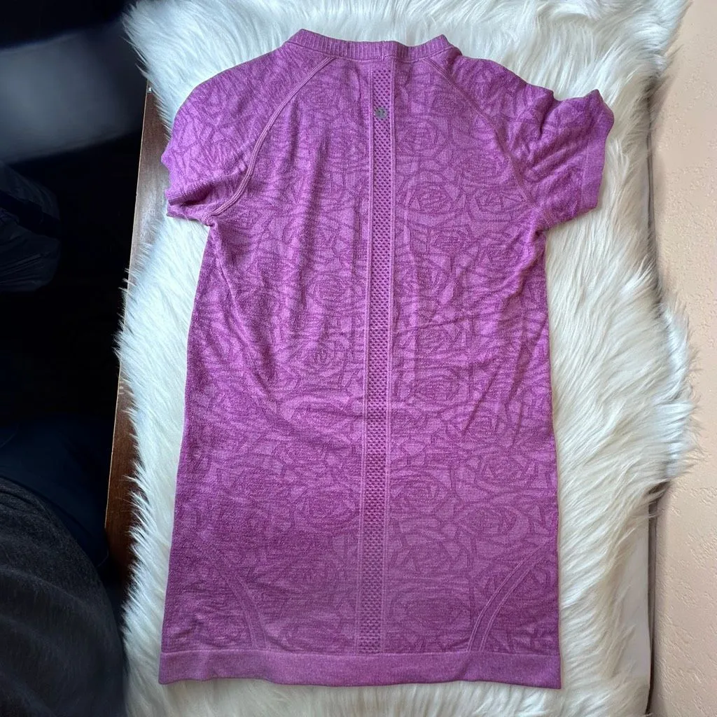 Lululemon Swiftly Tech Short Sleeve Crew Heathered Regal Plum Size 6 - Image 13