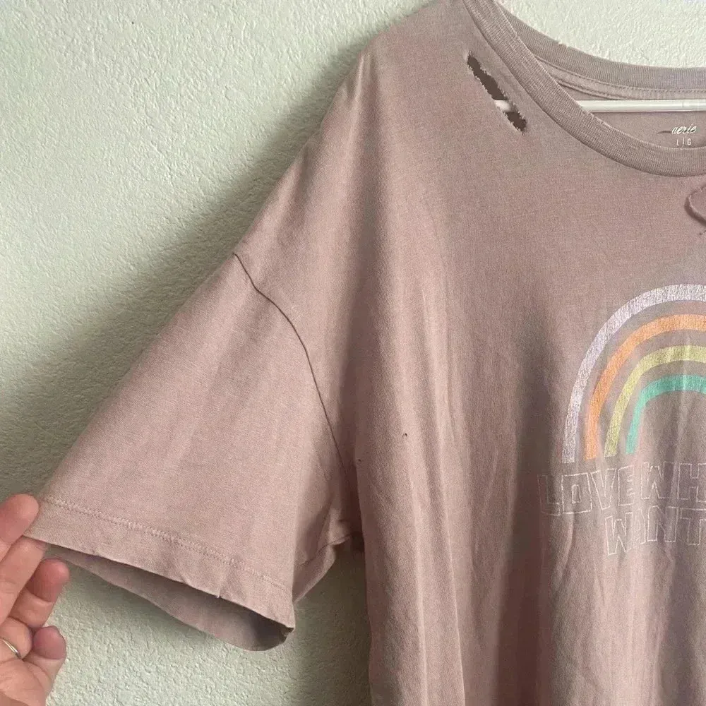 🆕NWOT Aerie Distressed Vintage Rainbow Print Oversize Tee L🆕 - Image 4