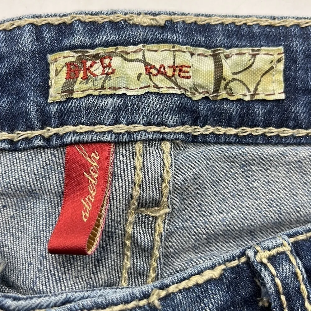 BKE Denim Kate Capri Stretch Mid Rise Size 27 - Image 8