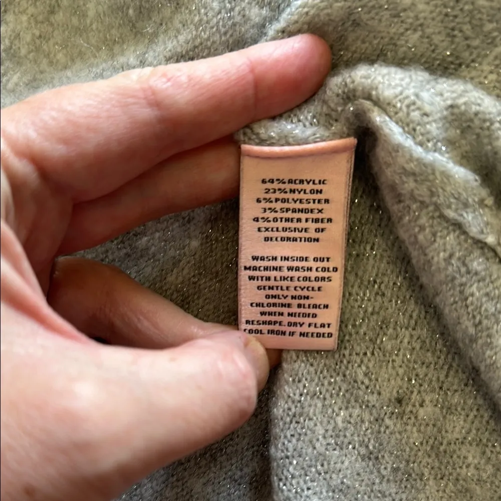 Juicy Couture Hooded Sweater Gray with some Embellishment and Pockets Size XS - Image 8