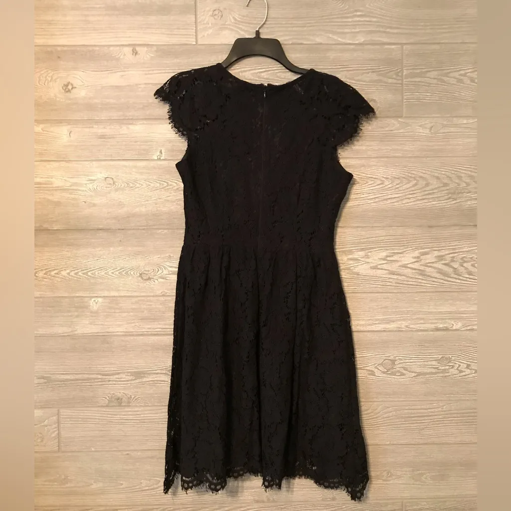 Kenzie black lace dress scalloped shoulders/ hem size 4‎ - Image 2