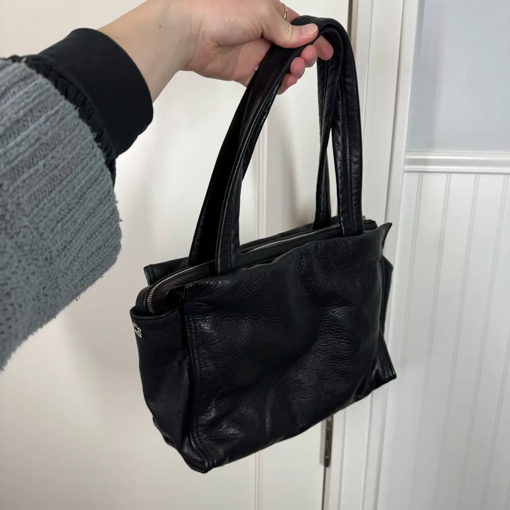 Kara NYC Store New York Black Leather Satchel Handbag Purse 90’s y2k vibes - Image 5