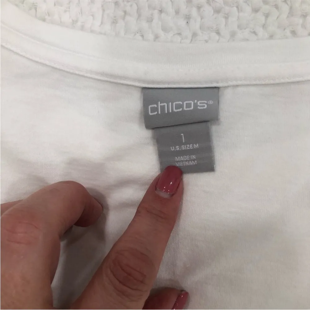 Chico's White 3/4 Sleeve shirt - Image 4