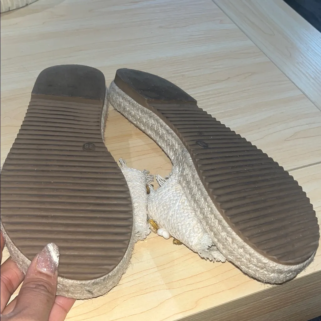 SHEIN Cream Embellished Slide Sandals - Image 5